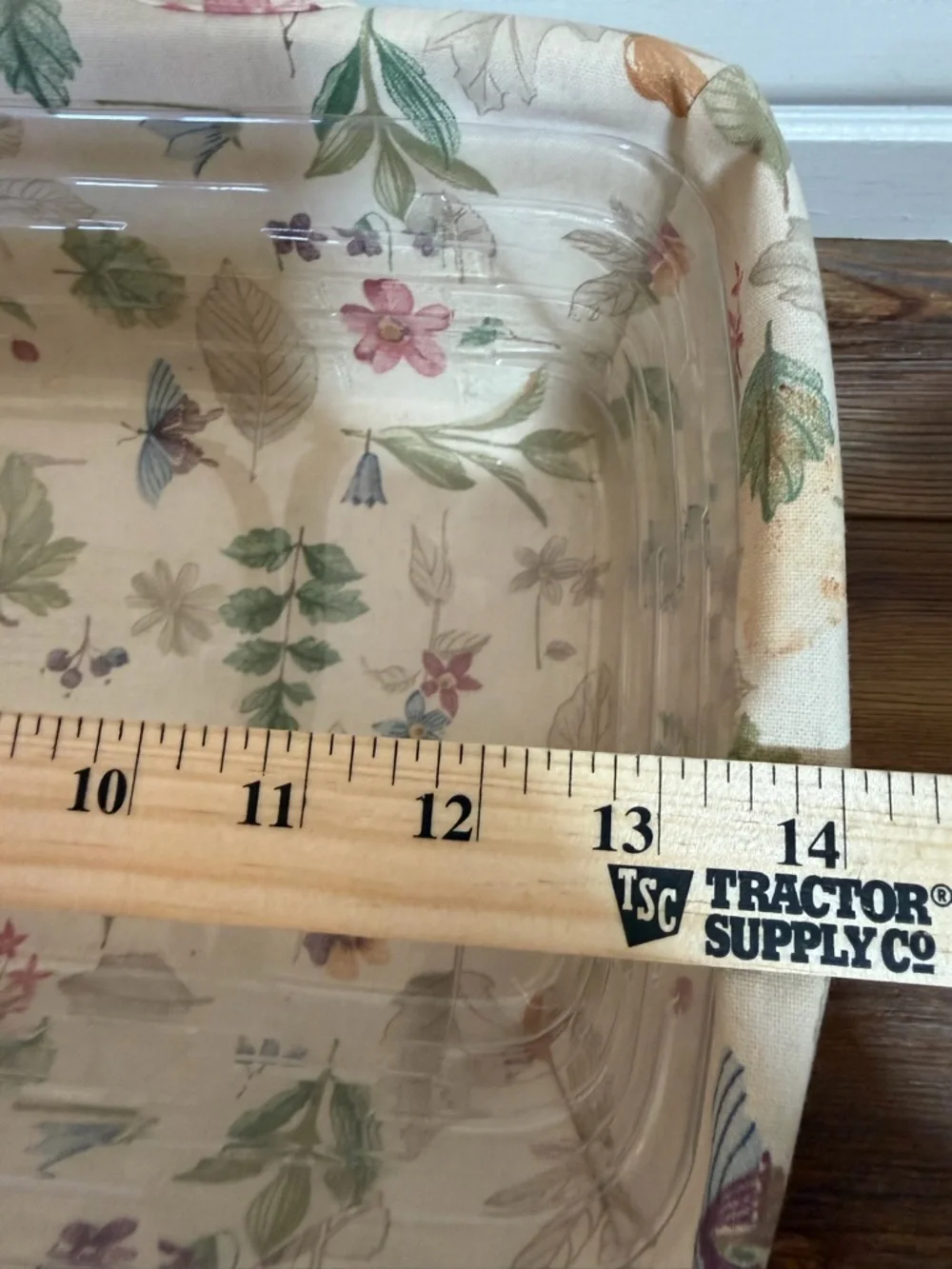Longaberger Floral Lined Woven Basket with Wooden Handles and protector
